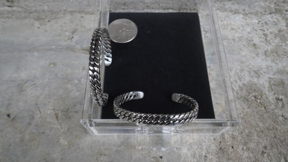 High-quality stainless steel bracelets for women